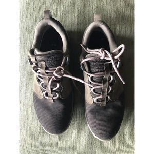 Teva Women's Arrowood Waterproof Sneaker in Walnut